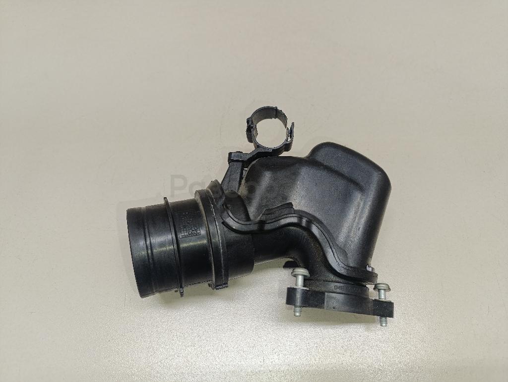 Патрубок воздушного фильтра