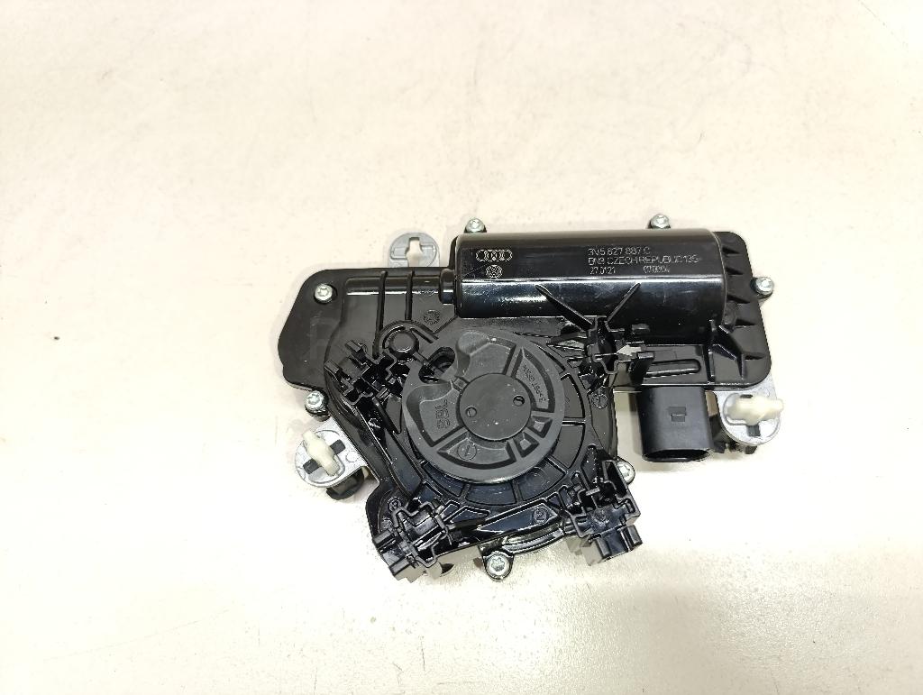 Замок багажника