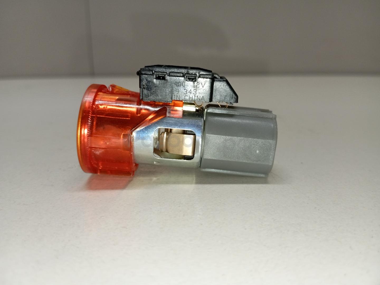 Гнездо прикуривателя