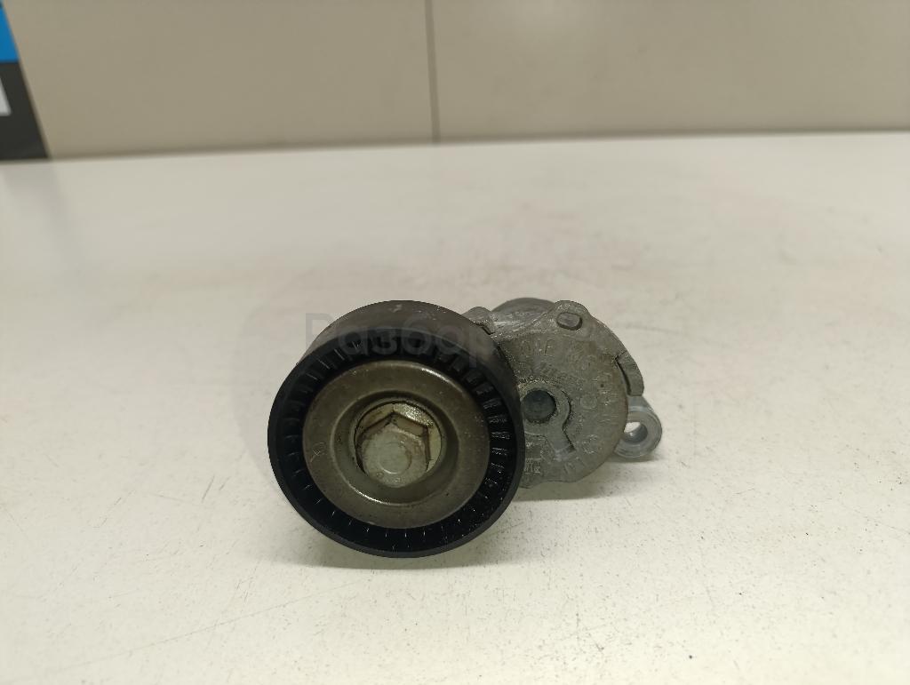 Натяжитель ремня