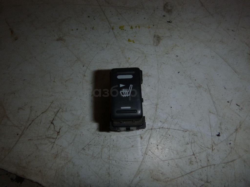 Кнопка обогрева сидений