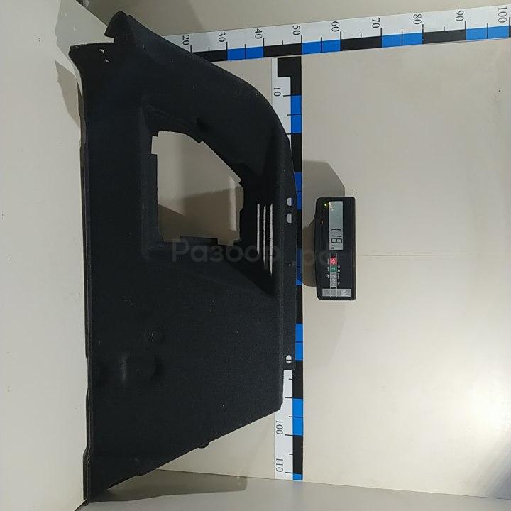 Обшивка багажника