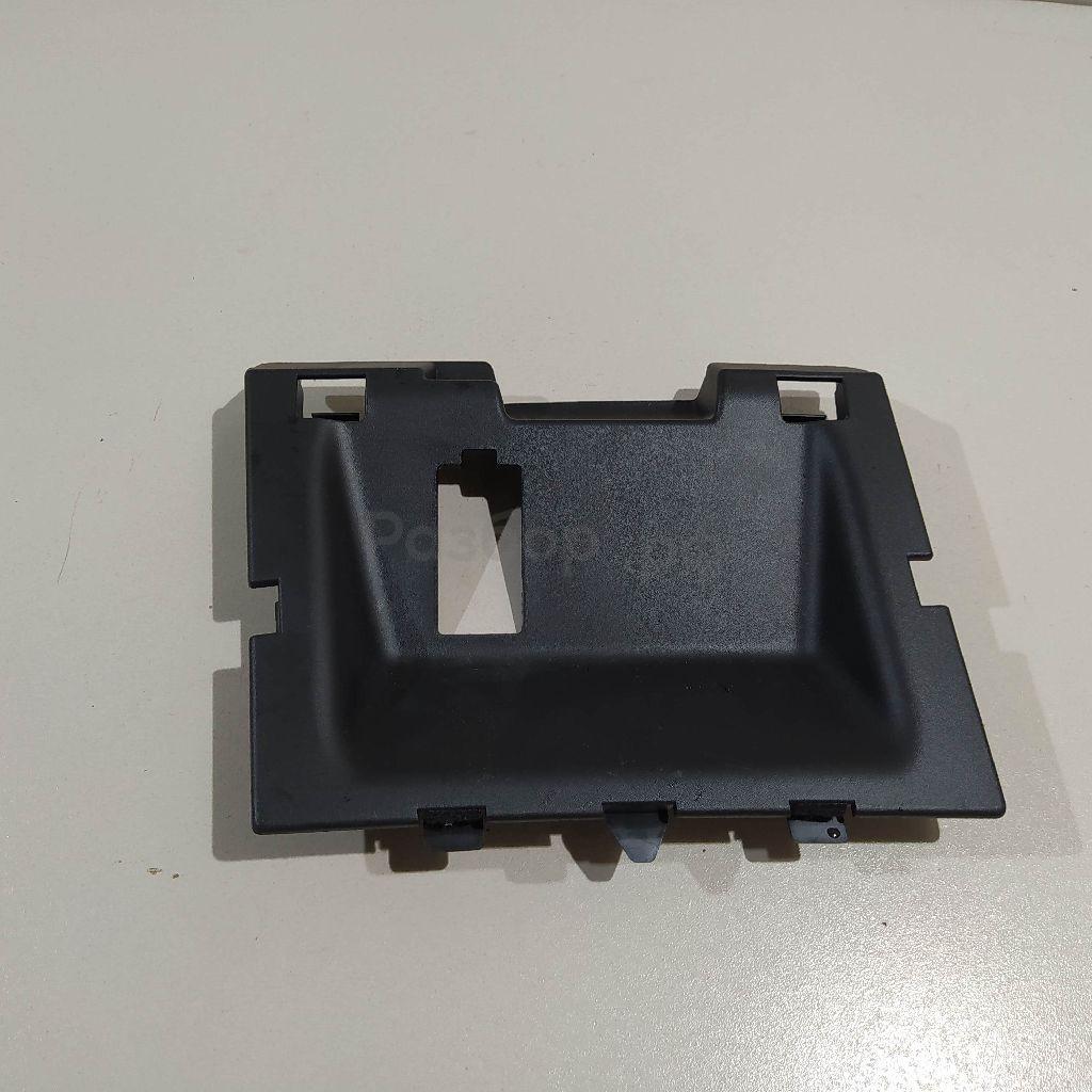 Накладка (кузов внутри)