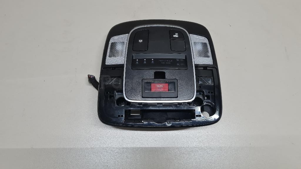 Плафон салонный