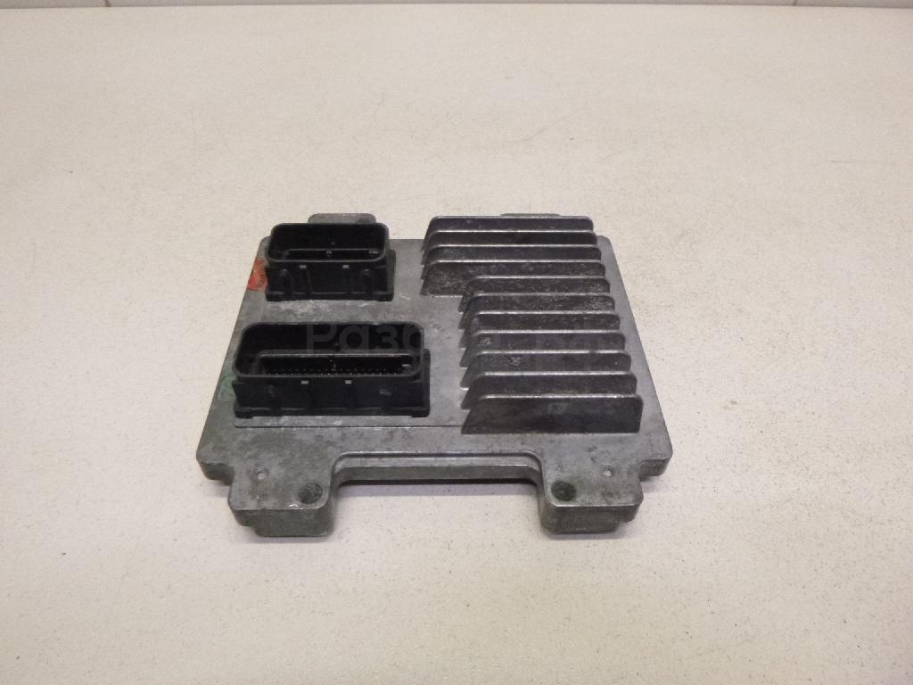 Блок управления двигателем