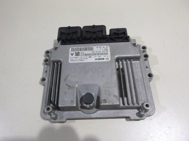 Блок управления двигателем