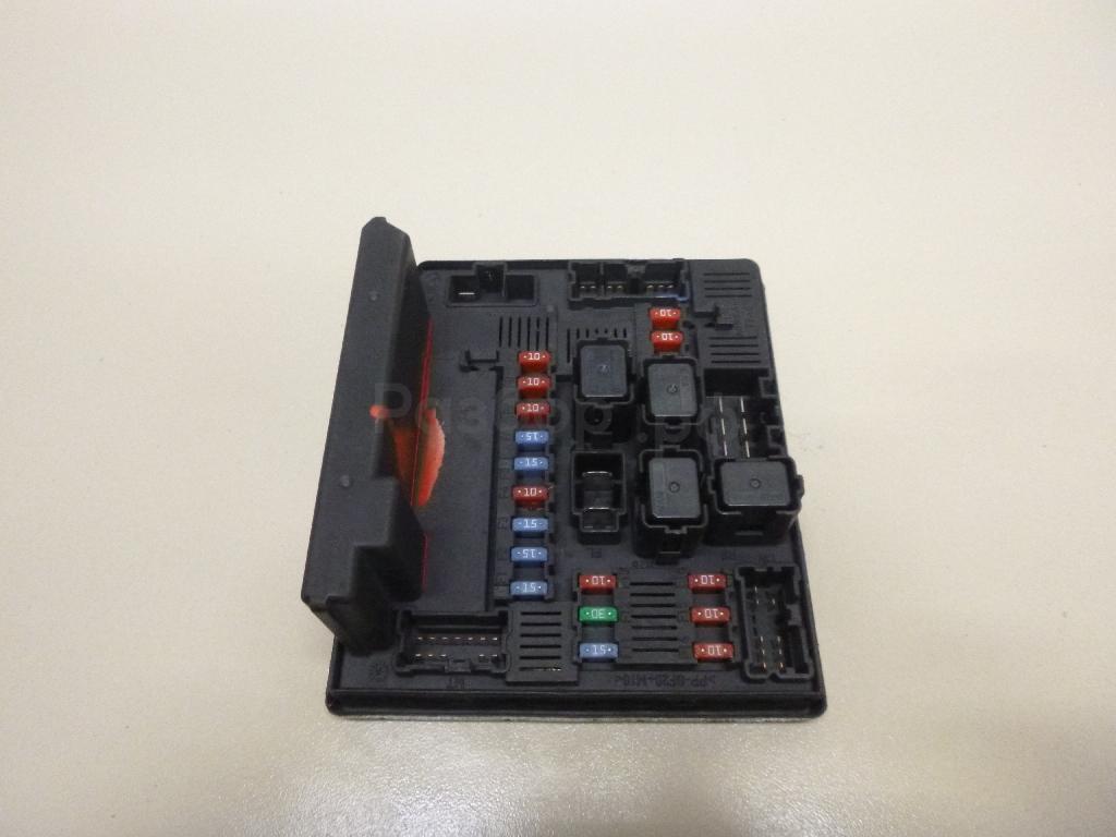 Блок предохранителей