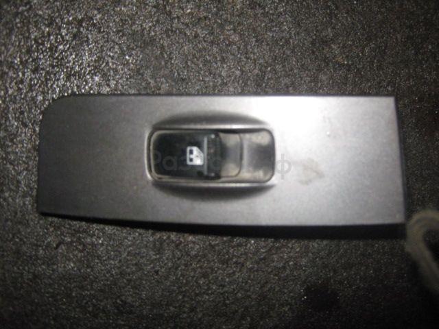 Кнопка стеклоподъемника
