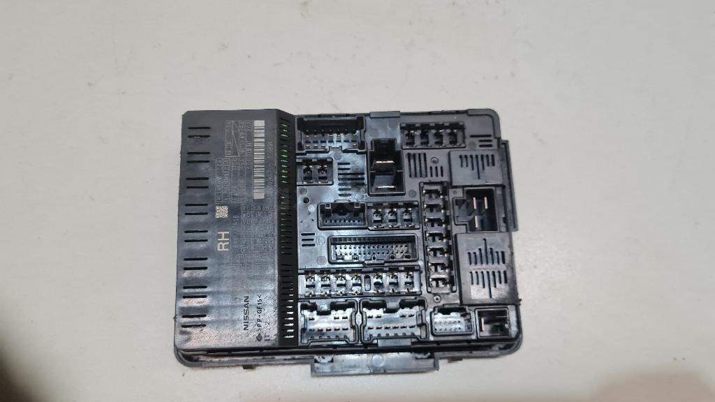 Блок предохранителей