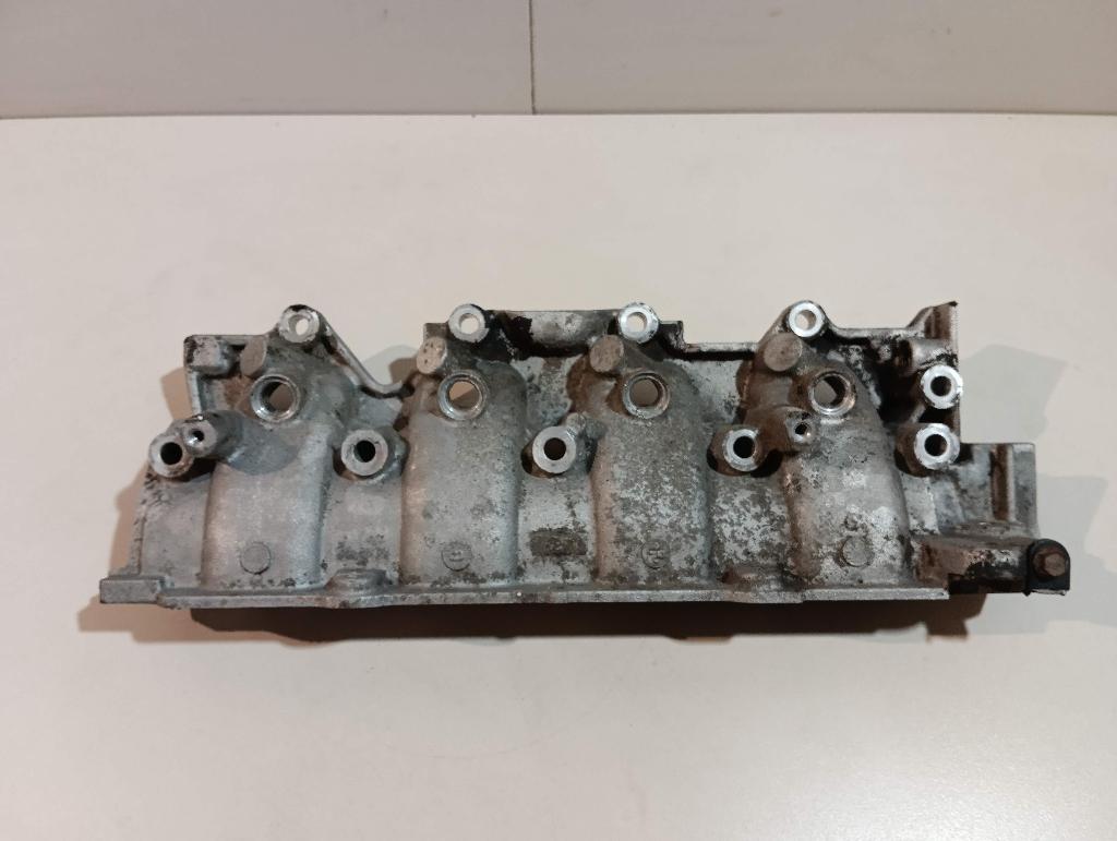 Коллектор впускной