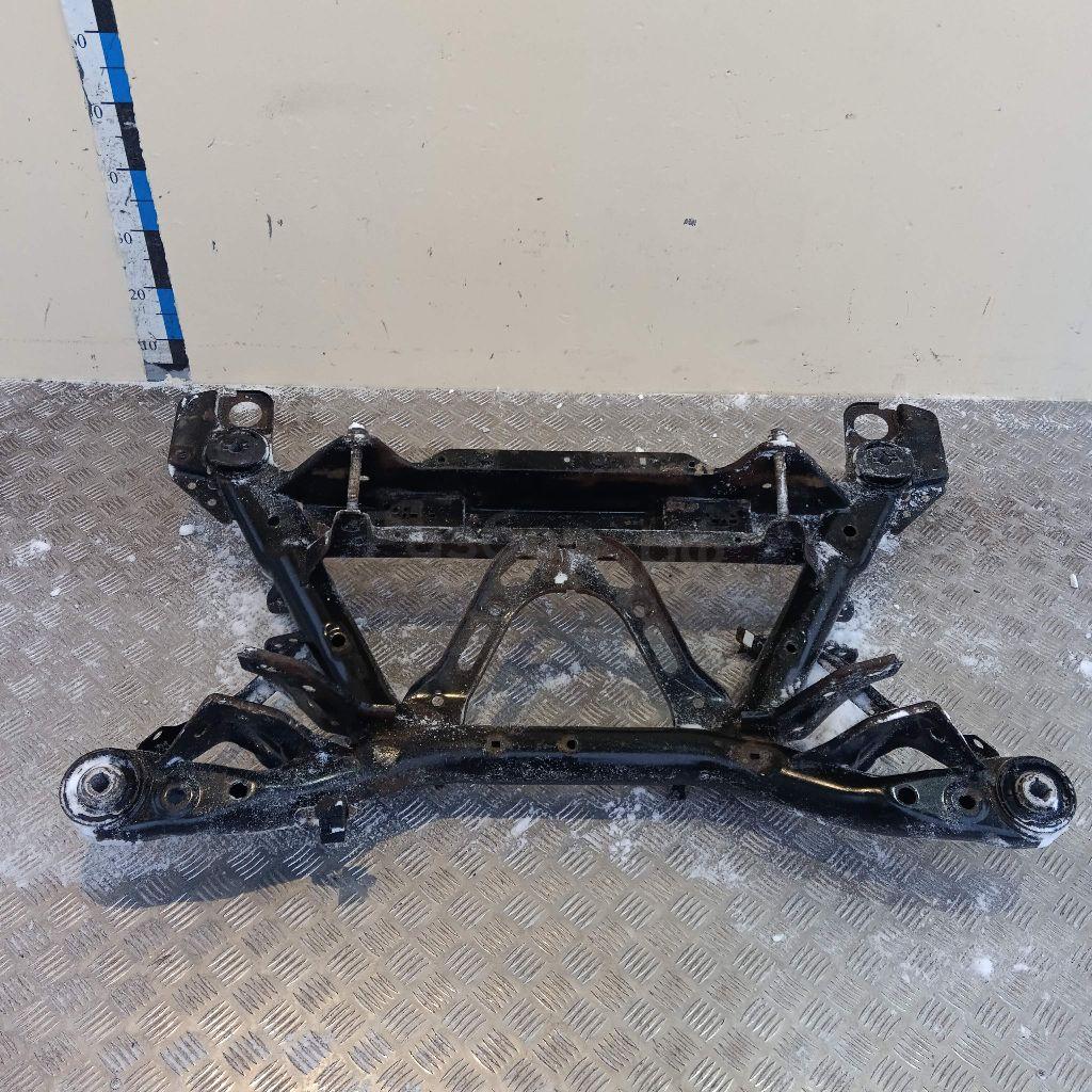 Балка задняя