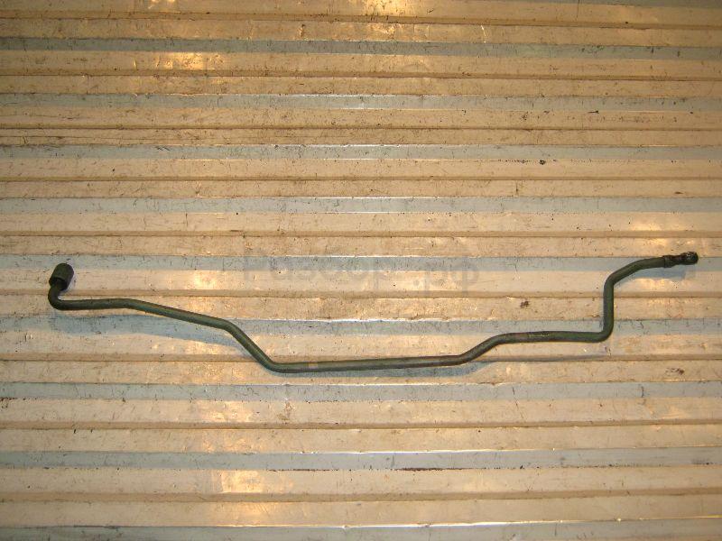 Трубка топливная