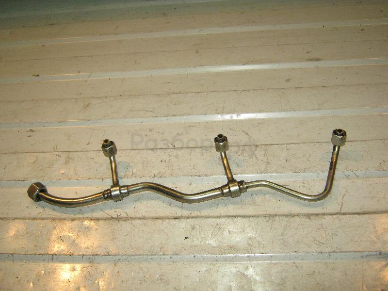 Трубка масляная