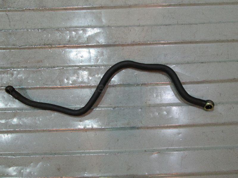 Трубка топливная