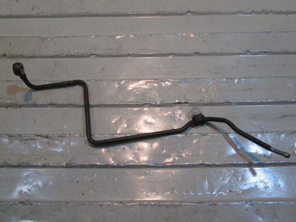 Трубка топливная