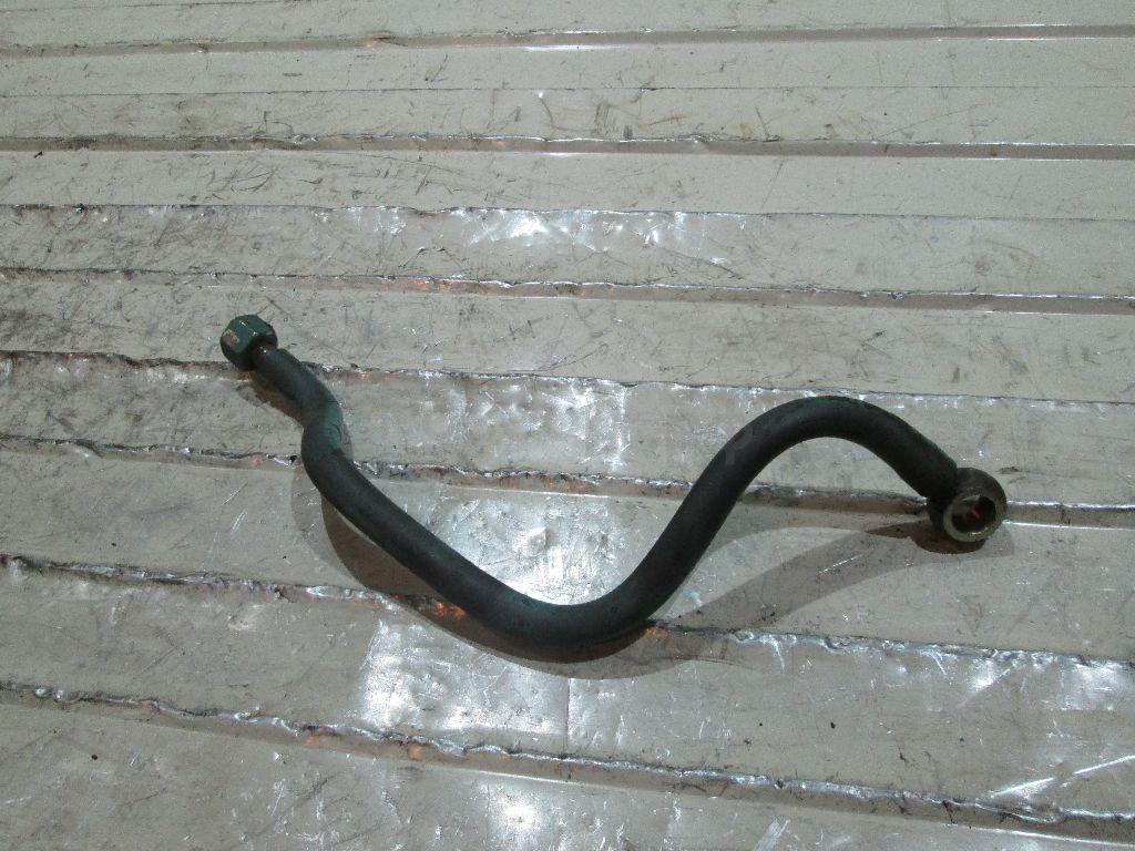 Трубка топливная