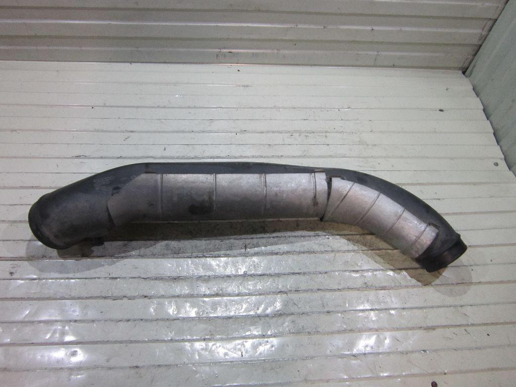 Патрубок воздушного фильтра