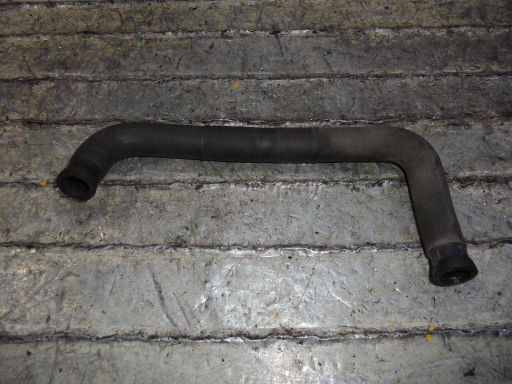 Патрубок отопителя