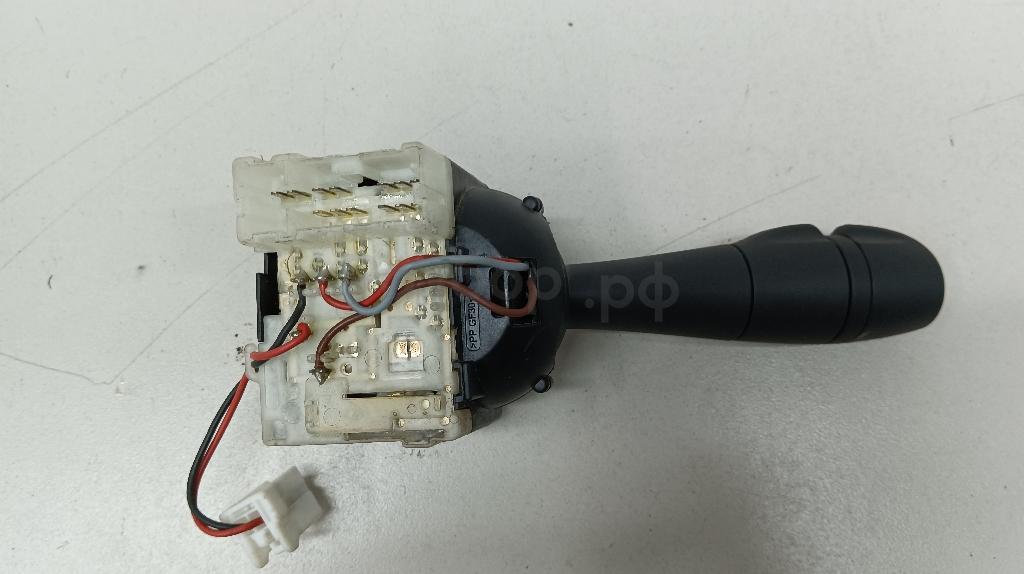 Переключатель поворотов подрулевой