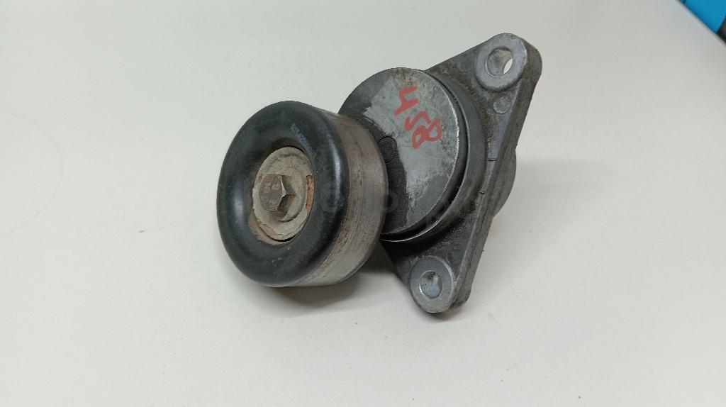 Натяжитель ремня