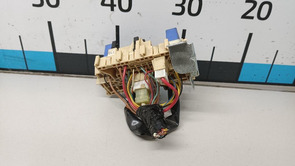 Блок предохранителей