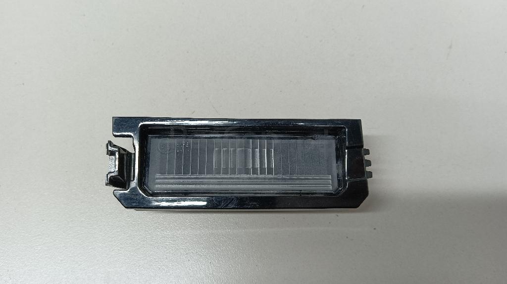 Фонарь подсветки номера