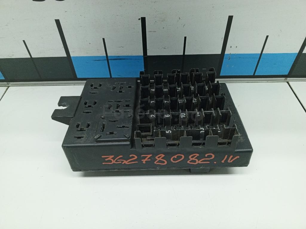 Блок предохранителей