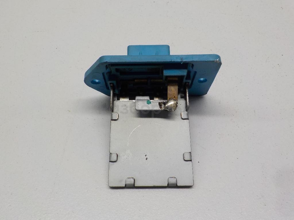 Резистор отопителя