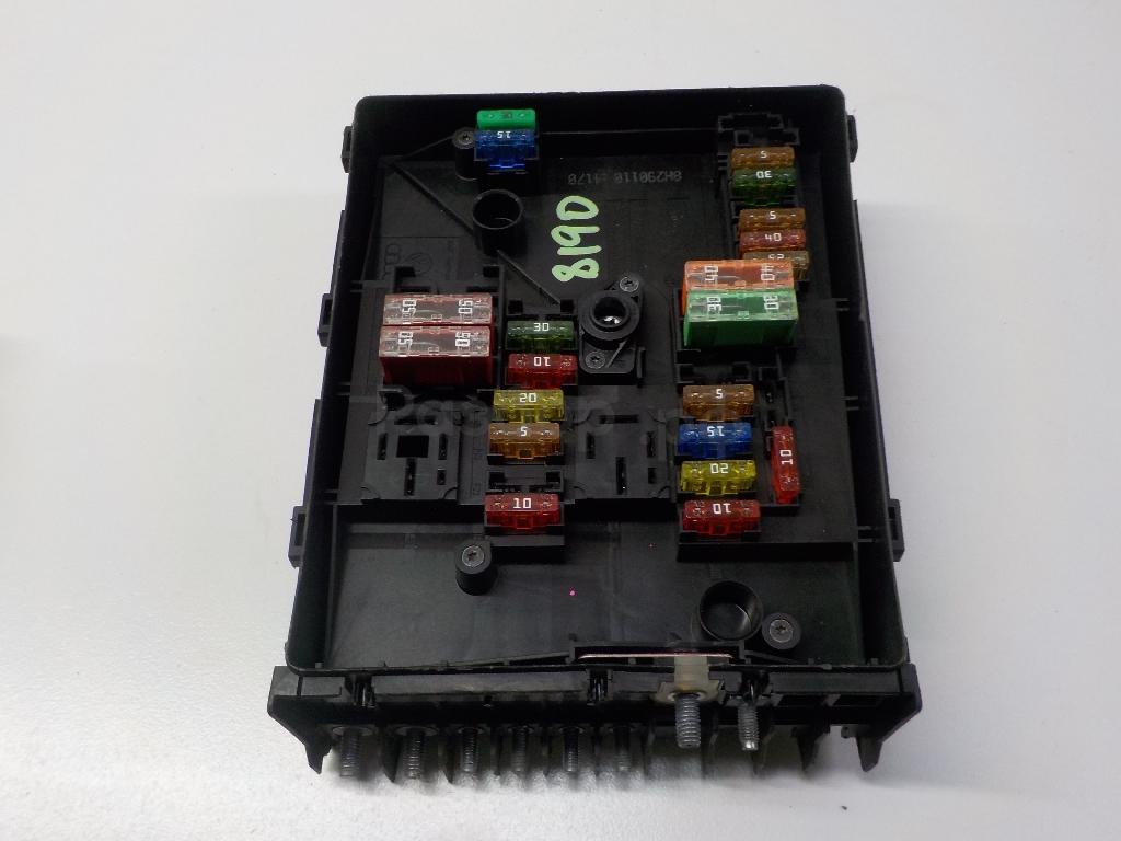 Блок предохранителей