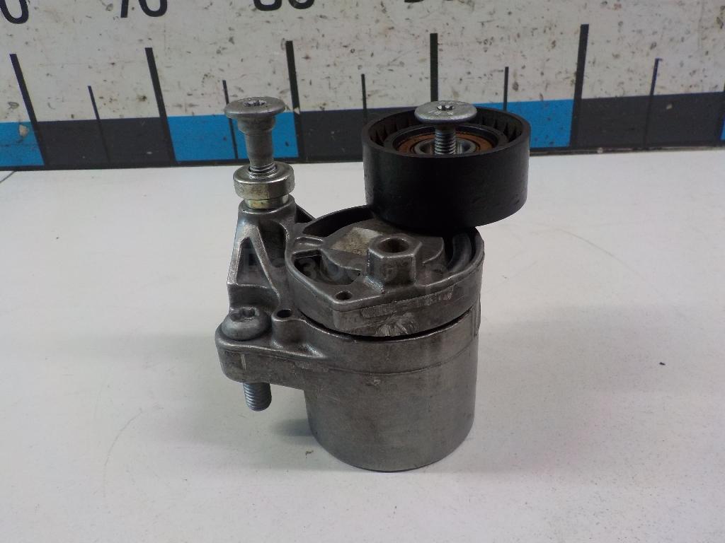 Натяжитель ремня