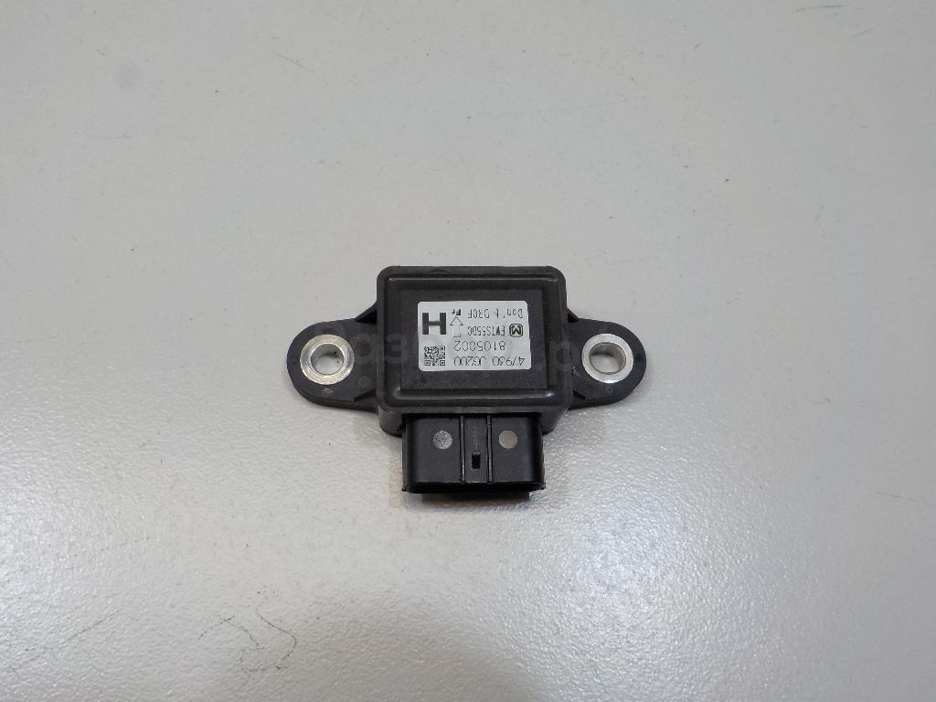 Датчик ускорения