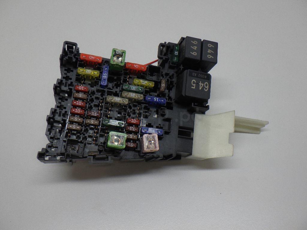 Блок предохранителей