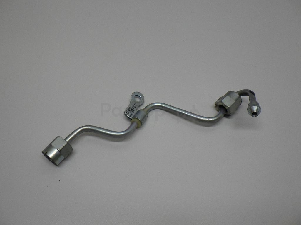 Трубка топливная