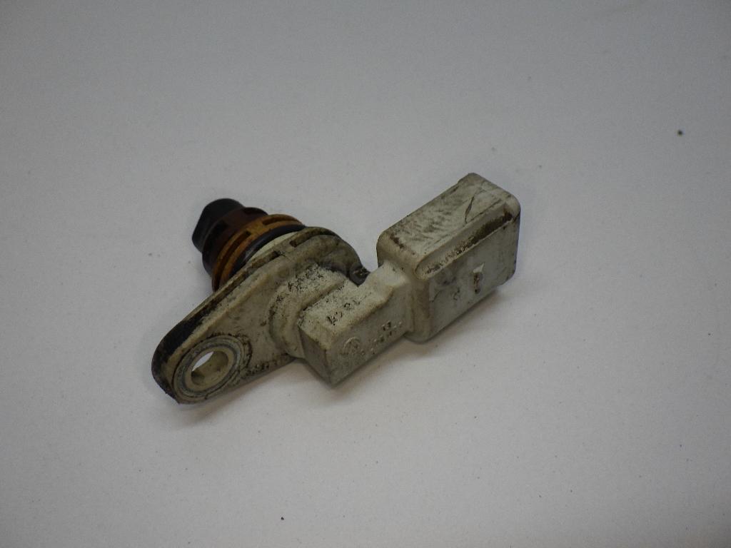 Датчик положения распредвала