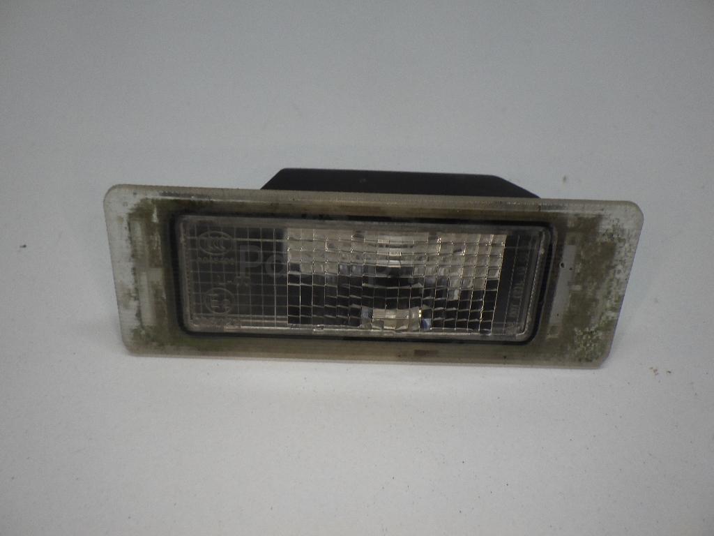 Фонарь подсветки номера