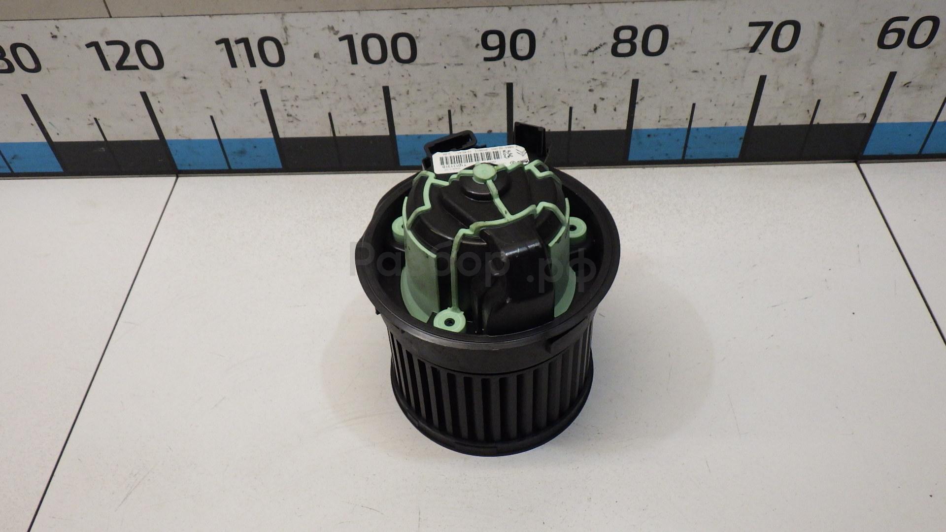 Моторчик отопителя