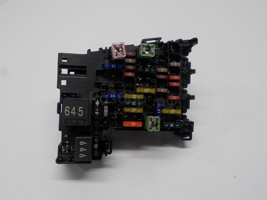 Блок предохранителей