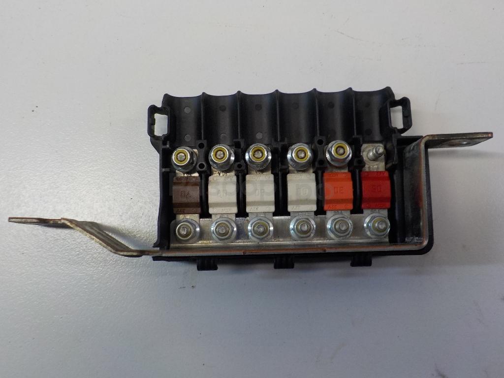 Блок предохранителей