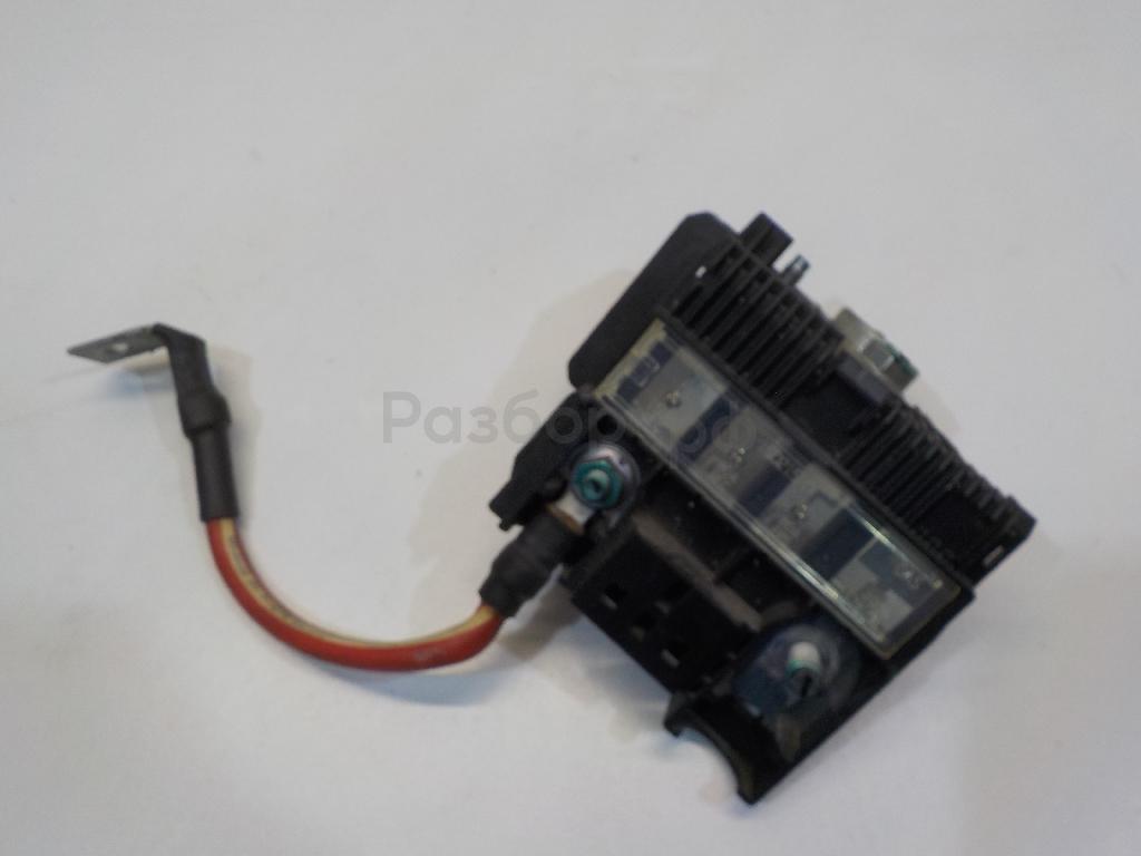 Блок предохранителей