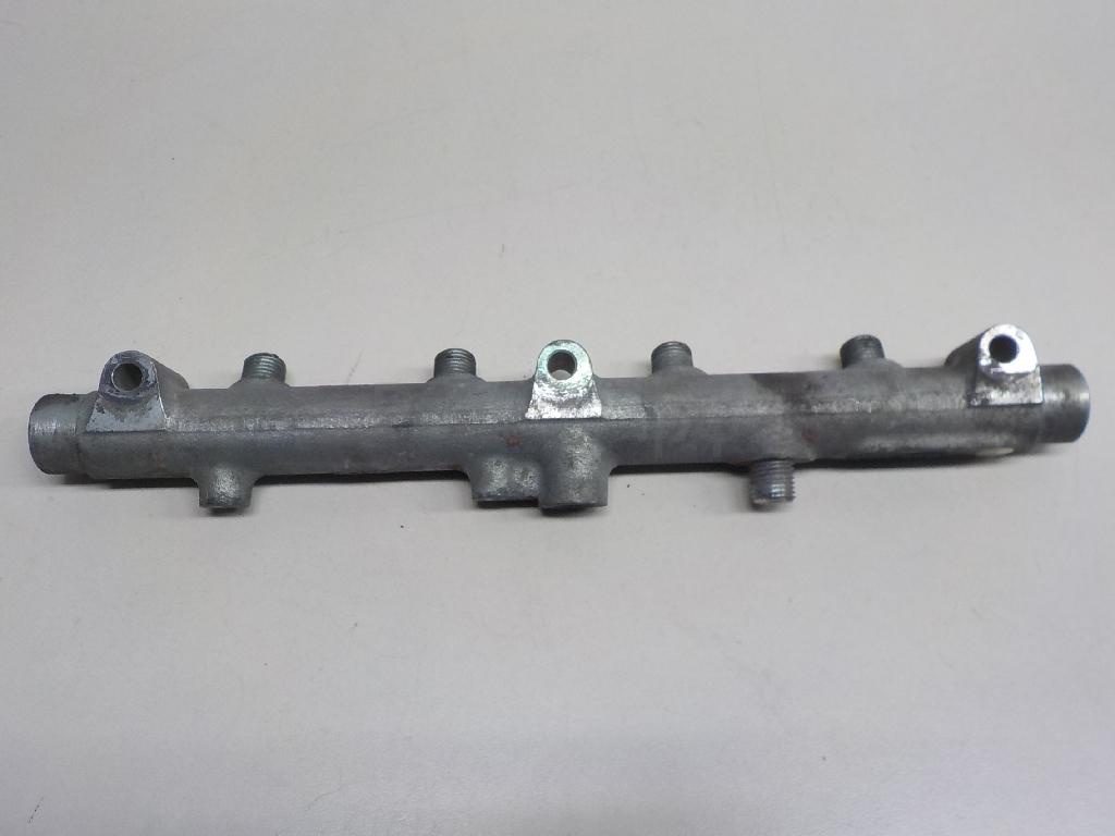 Рейка топливная (рампа)