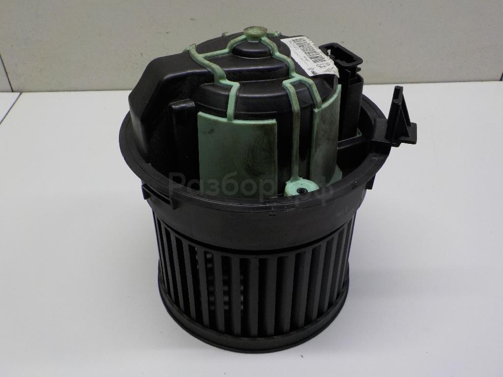 Моторчик отопителя