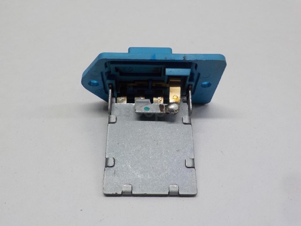 Резистор отопителя