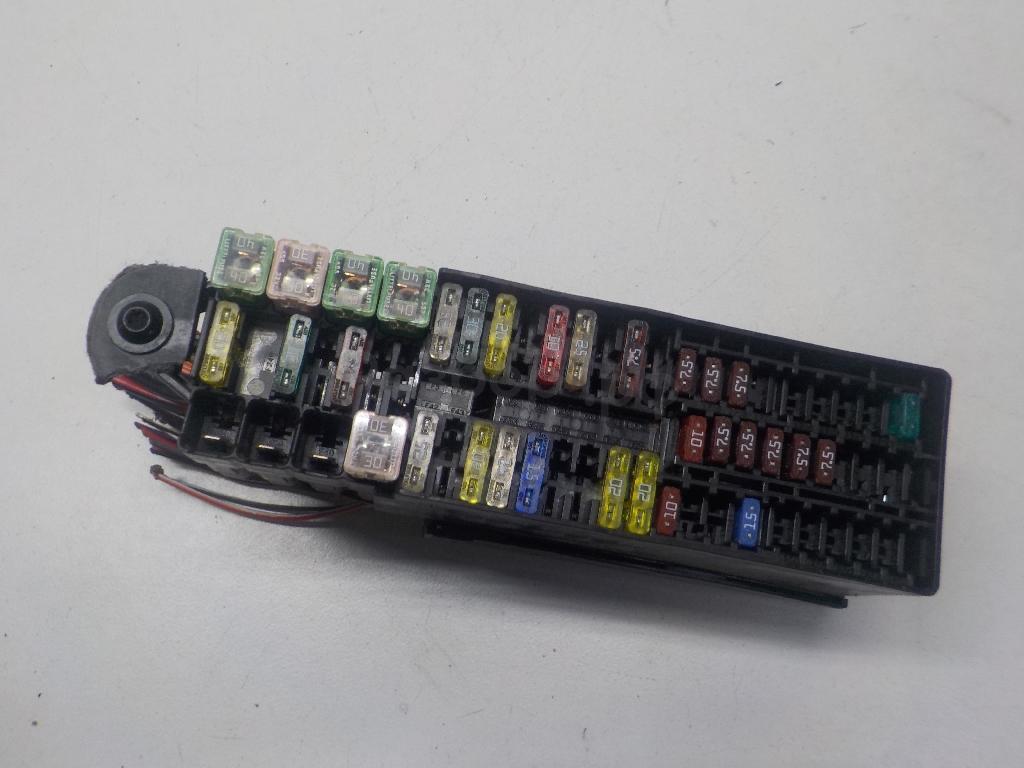 Блок предохранителей